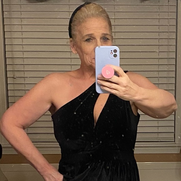 LIKE TO BE NOTIFIED WHEN I GO LIVE! @ckl205 I would LOVE FOR YOU TO JOIN ME! - Picture 8 of 14